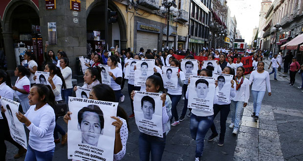 Ante acusación de AMLO, Centro Prodh señala no representar a los acusados. Foto: EsImagen.