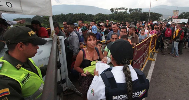 HRW pide a gobiernos de América Latina responder a éxodo venezolano