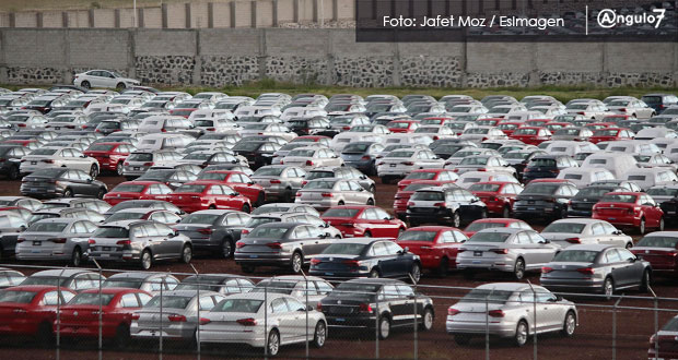 Sigue tendencia a la baja en VW, cae producción 10.9% y exportación 4.6%