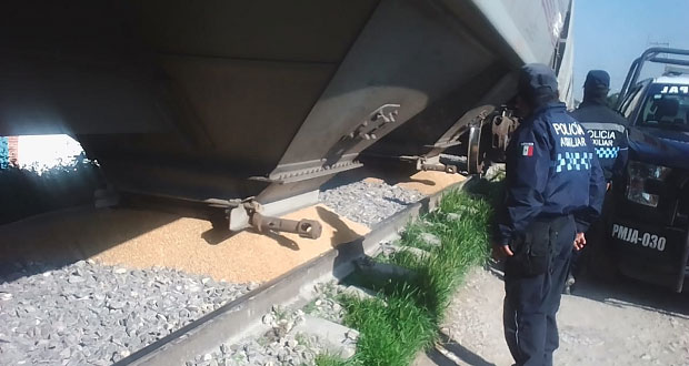 SSP y Ssptm frenan saqueo de tren granelero en Xochimehuacán