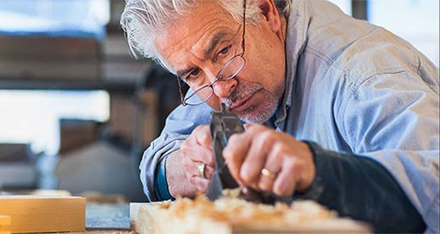 49.6% de adultos mayores ocupados trabaja por cuenta propia