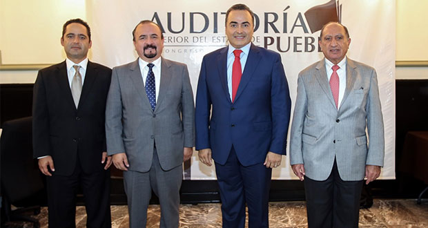 ASE impulsa consolidación de SNA junto a Colegio de Contadores