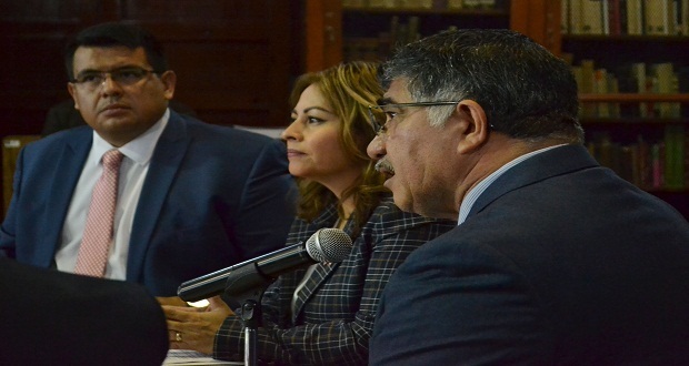 En BUAP, acuerdan actualizar planes de estudio y práctica de deporte