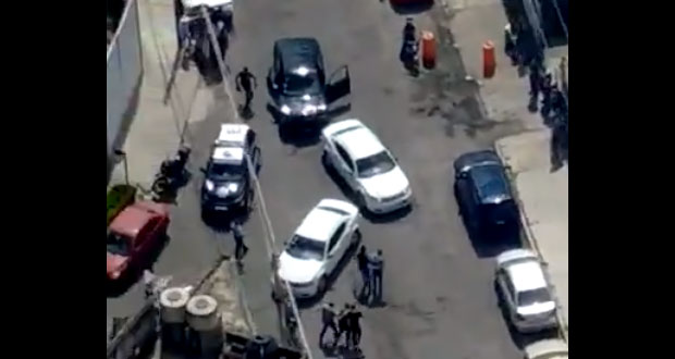 Detienen a dos asaltantes de cuentahabiente en colonia San Manuel