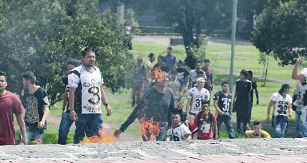 UNAM expulsa a alumna de CCH por agresión en CU