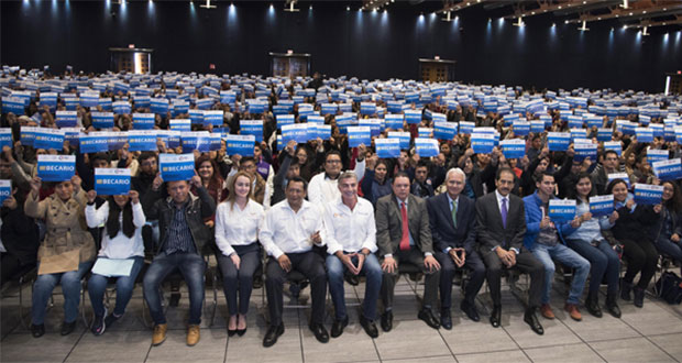 2 mil 495 alumnos de BUAP logran becas de programa nacional