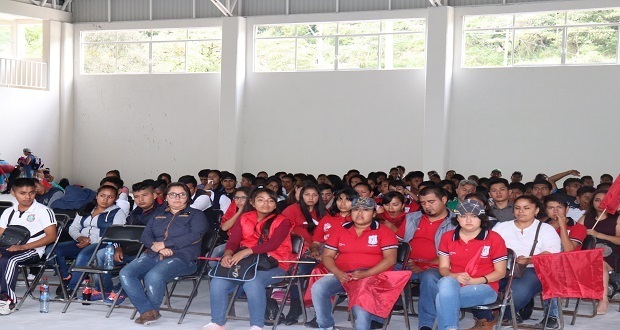 Piden a estudiantes involucrarse para mejorar a México
