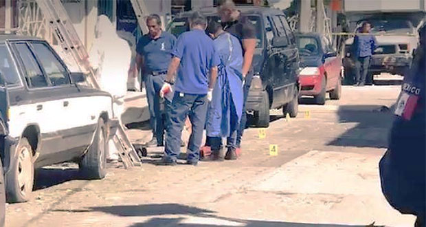 Acribillan a madre e hija en Huauchinango