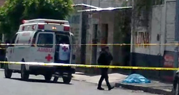 Balacera cerca de primaria en centro de Tehuacán deja 2 muertos