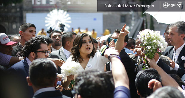 Desorganización opaca toma de protesta de Rivera como alcaldesa