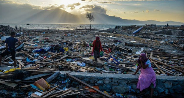Aumenta a mil 571 cifra de muertos por sismo y tsunami en Indonesia