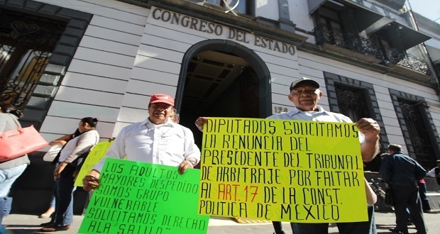 Extrabajadores exigen comparecencia en Congreso de magistrados de Conciliación