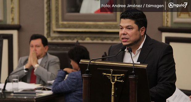 Propone Morena que ningún funcionario gane más de 2 mil pesos diarios