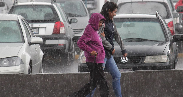 SMN advierte sobre lluvias fuertes en Puebla hasta el fin de semana