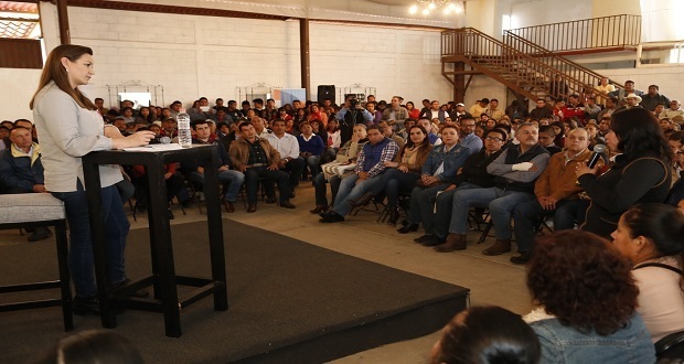 Martha Erika se compromete a fortalecer el campo con insumos