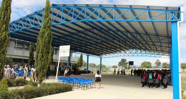 Antorcha entrega techado de bachillerato en Felipe Ángeles