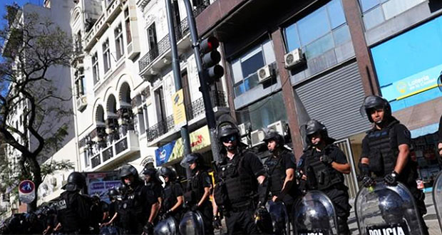 Argentina cierra comercios y se prepara para protestas durante G-20