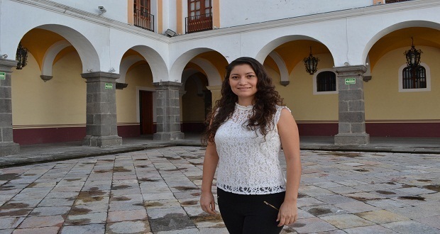 Con matemáticas, alumna de la BUAP busca optimizar inversiones