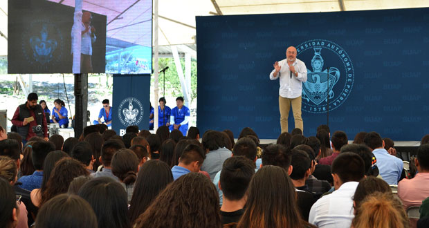 Impulsan emprendimiento entre estudiantes de BUAP en Tehuacán
