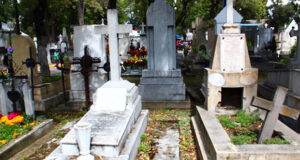 Poblanos conviven con sus muertos con la fe de que vuelven a casa por un día