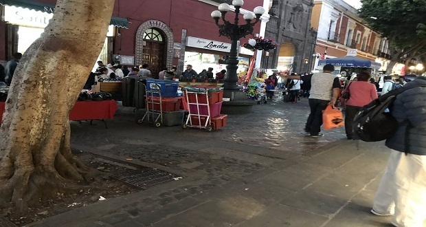 Aún sin acabar el Buen Fin, ambulantes regresan a la 5 de Mayo