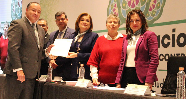 Reconocen a Contraloría poblana como vocera de organismos nacionales