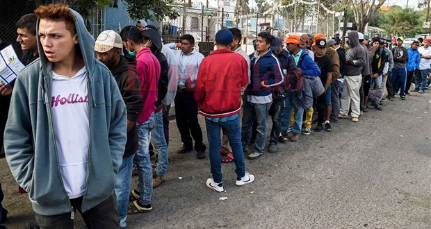 Alcalde de Tijuana exige a gobierno federal encargarse de migrantes