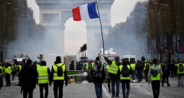 Suman dos fines de semana de protestas en Francia ¿por qué?