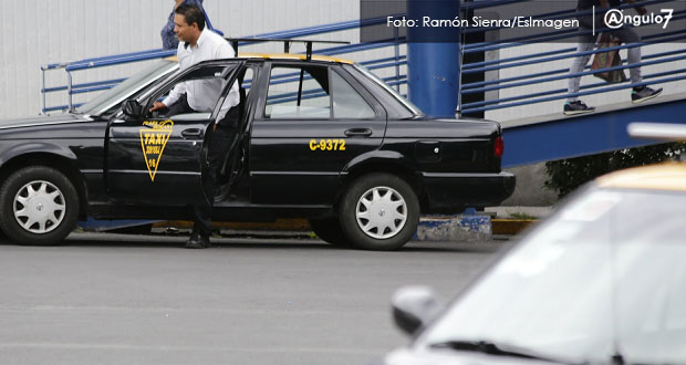 Endurecerán penas contra taxis piratas de Puebla