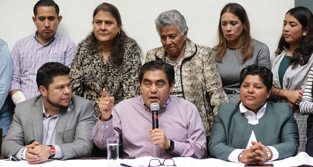 Barbosa desdeña ir a gobierno federal y encabezará colectivo