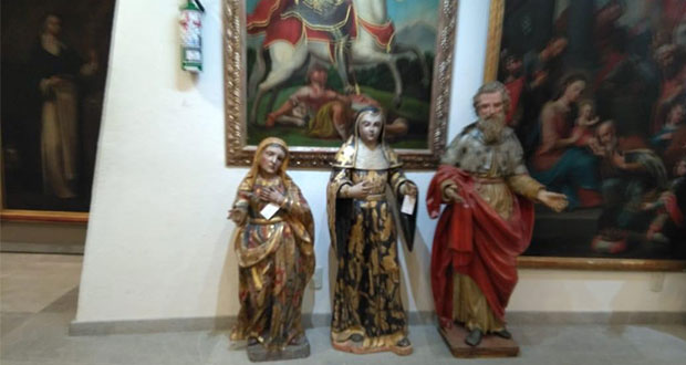 PGR recupera 2 esculturas de arte sacro robadas en Puebla desde 2001