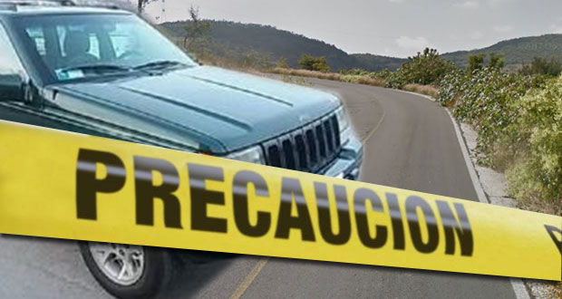 Choque en la Tetela-Huehuetlán deja dos adultos y un niño muertos