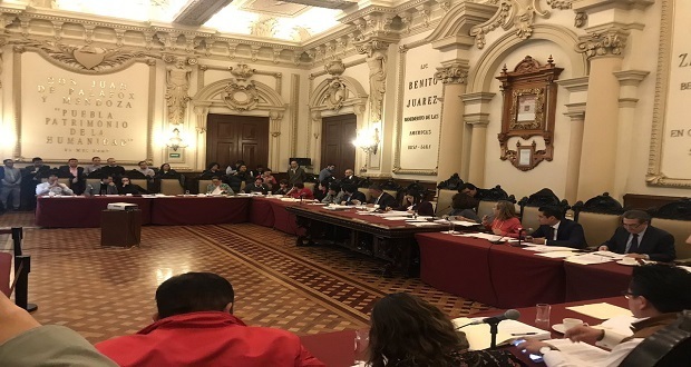 Ayuntamiento de Puebla triplica recursos a IPM y recorta 29% a Movilidad