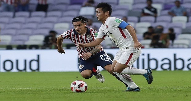 Chivas cruzazuleó y quedó eliminado del Mundial de Clubes