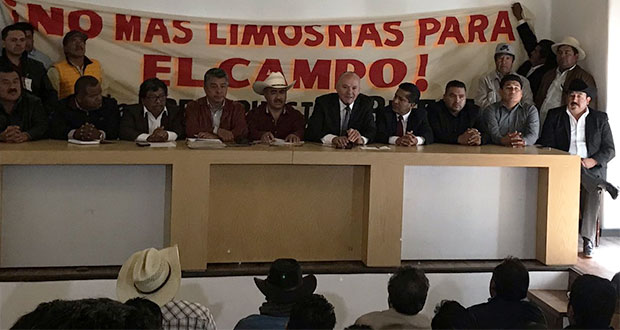 foro-con-productores-de-la-Coordinadora-Nacional
