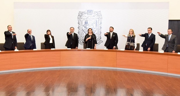 Martha Erika Alonso presenta a parte de su gabinete; faltan Secotrade y Salud