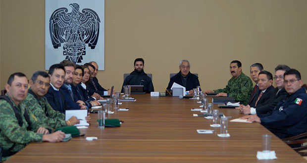En 1ª reunión de seguridad, Pacheco pide estar pendientes de volcán
