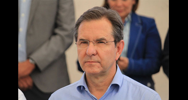 Anuncia la SEP el despido del 30% de su personal de confianza