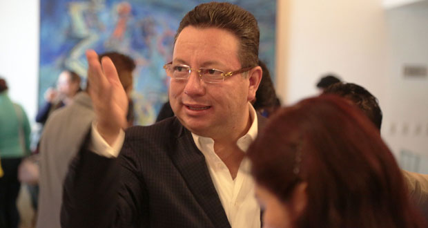 Retiro de Castañón suena a que huye de algo: Manzanilla