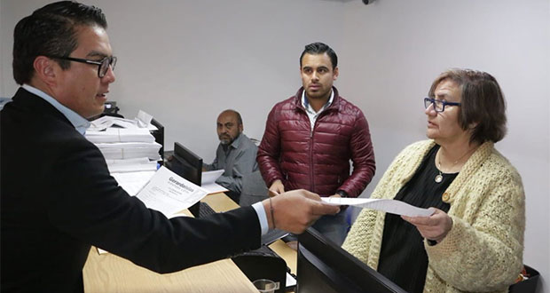 Gerardo Islas pide licencia para buscar gobierno interino