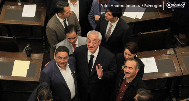 Con llegada de Pacheco, inicia desbandada de gabinete de Martha Erika