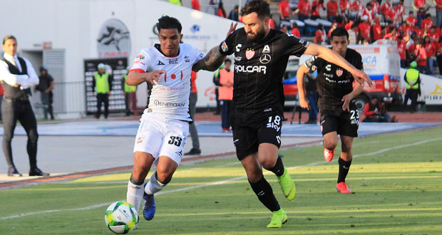 Lobos BUAP pierde el invicto ante Necaxa