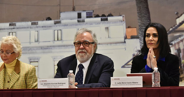Segob reconoce violaciones a derechos de Lydia Cacho y le ofrece disculpa