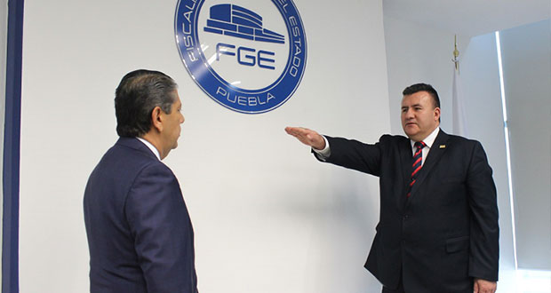 Vera Ayala rinde protesta como nuevo titular de la Fisdai en Puebla