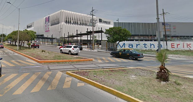 Para robarle, sujetos hieren a mujer en ojo cerca de Parque Puebla