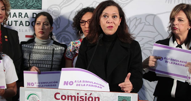 En Oaxaca, obligan a renunciar a 3 alcaldesas y ponen a hombres: INE