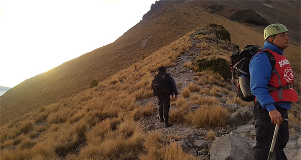Poblano muere tras caer a barranco al escalar la Malinche