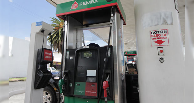 Pemex quita permisos a gasolineras de Puebla por huachicol, reportan