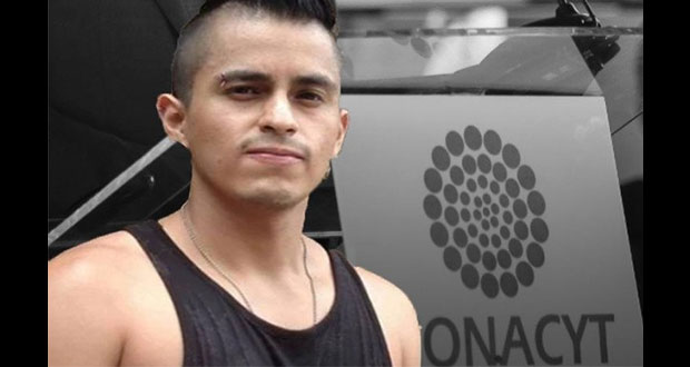 Subdirector sin licenciatura se va de Conacyt