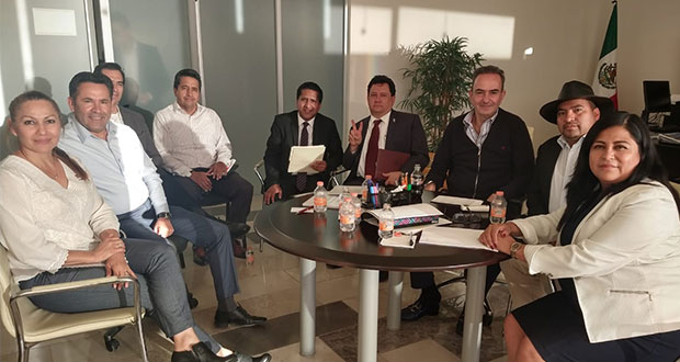 Diputados locales se reúnen con Chidiac tras acusarlo de “coacción”